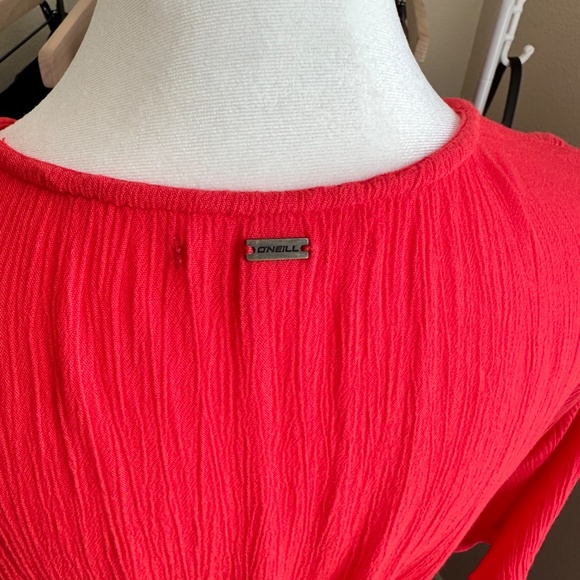 O'Neill Wes Solid Top red flouncy peplum size Large - Picture 8 of 15